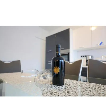 Zelic Apartment